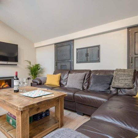 89A Church Street - Luxury One Bed Apartment With Roof Terrace Уитби Екстериор снимка