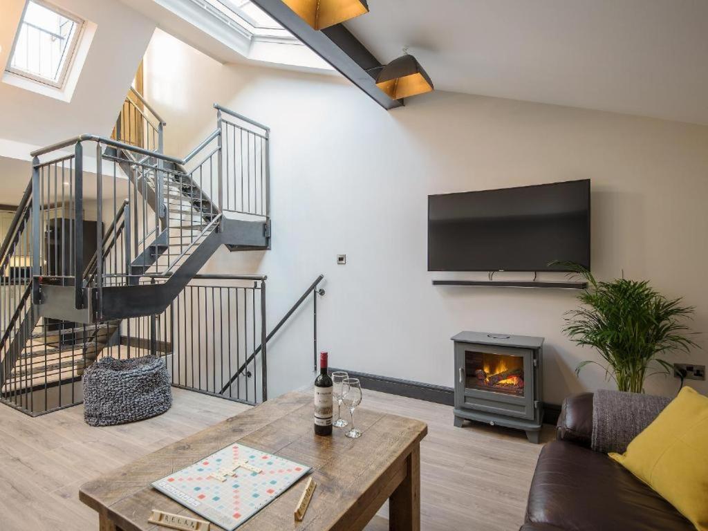 89A Church Street - Luxury One Bed Apartment With Roof Terrace Уитби Екстериор снимка