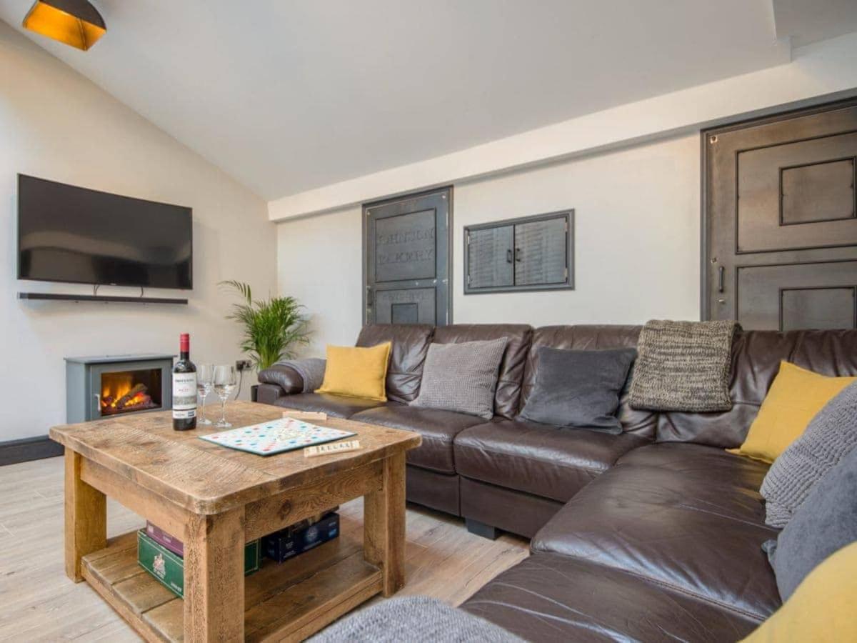 89A Church Street - Luxury One Bed Apartment With Roof Terrace Уитби Екстериор снимка